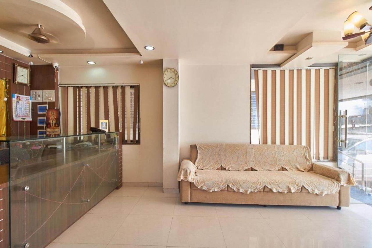 Hotel Jain Residency 舍地 外观 照片