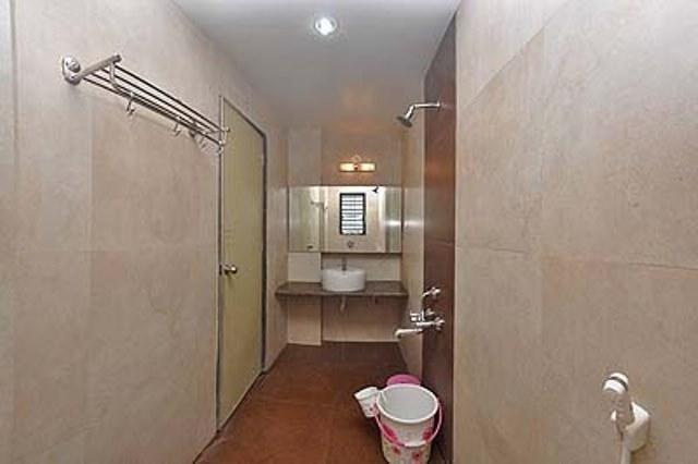 Hotel Jain Residency 舍地 客房 照片